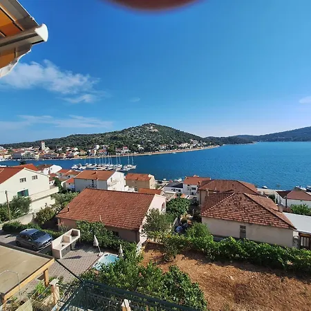 Mravinac Tisno